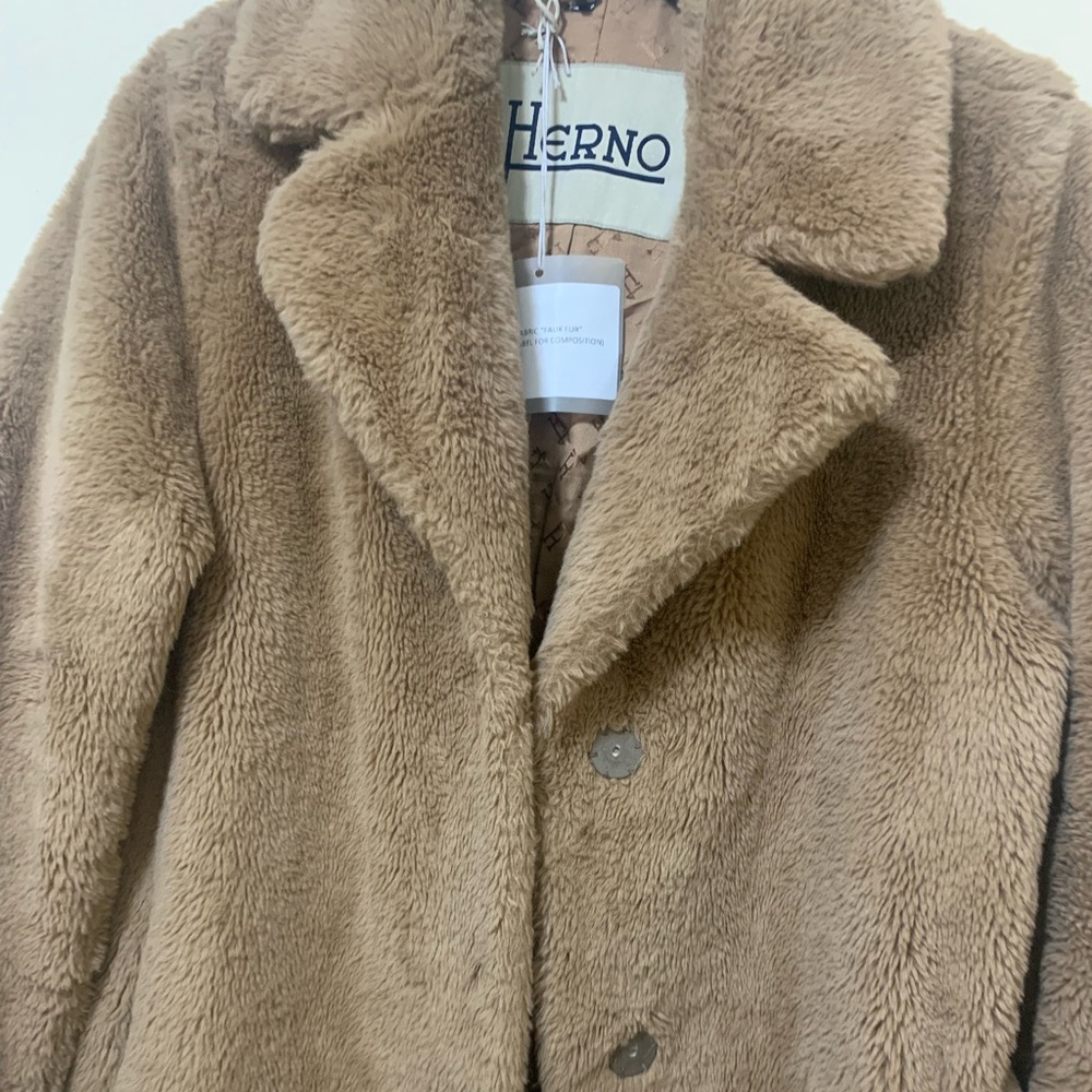 Herno Women's Beige Coat
